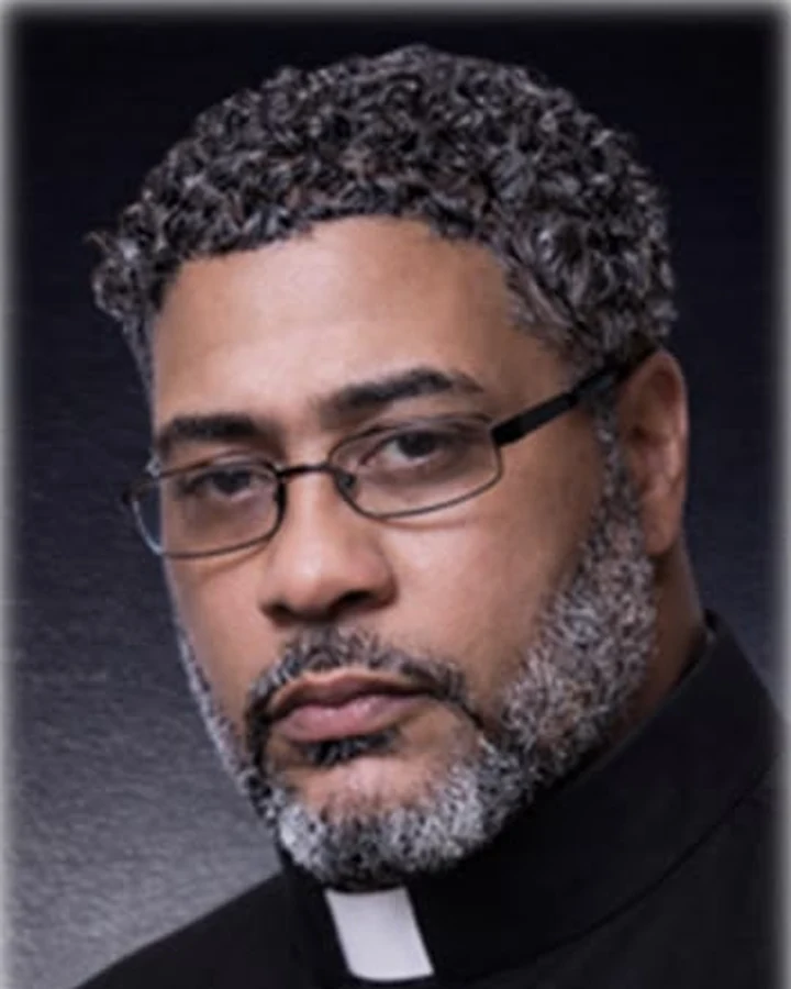 Rev. Dr. Russell Owen